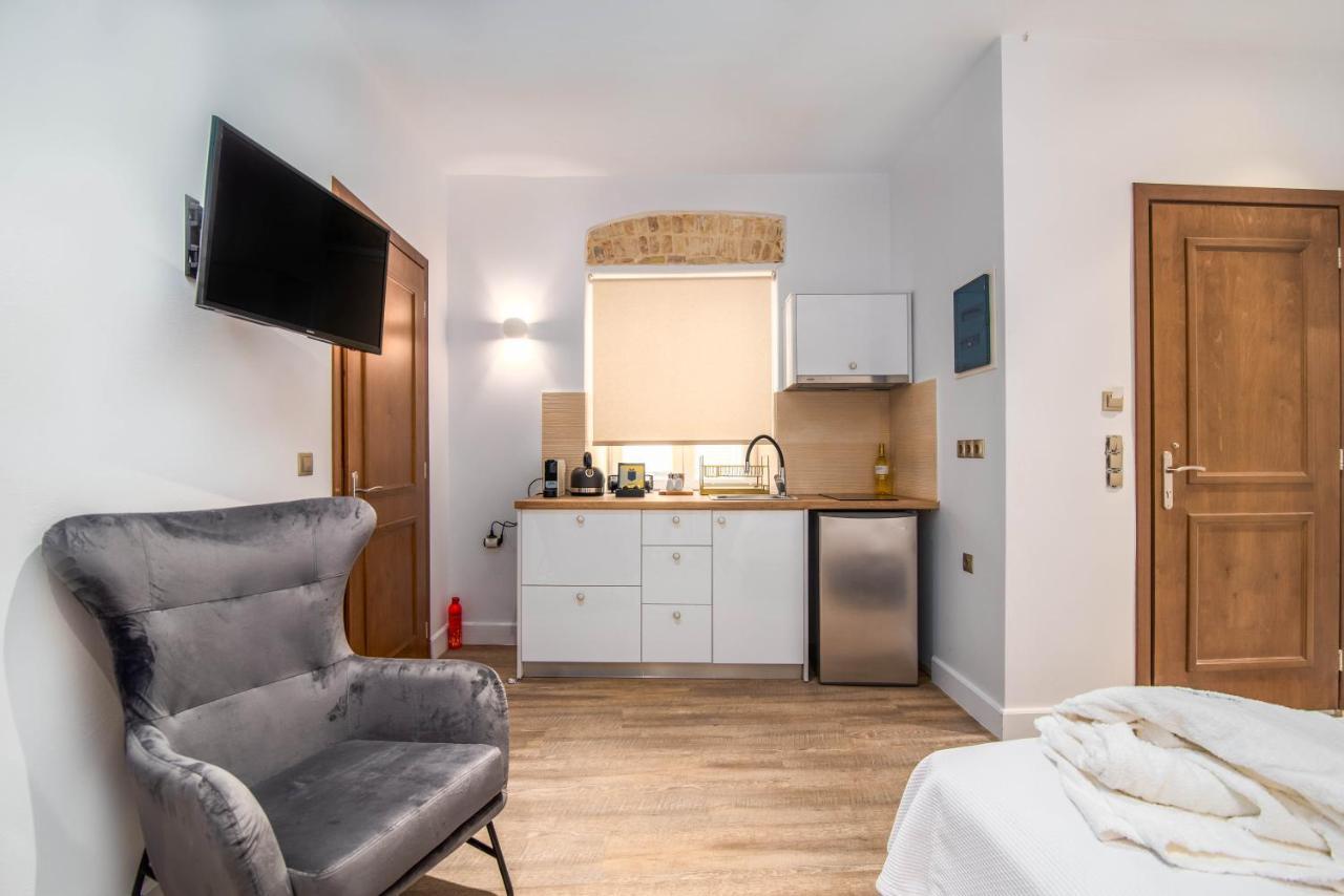 Curcumelli Luxury Suites - Πορτονι 2 Corfu  Buitenkant foto